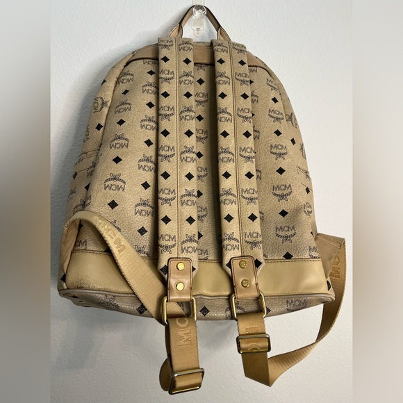 MCM STUDDED BACKPACK 🎒 - Picture 4 of 13